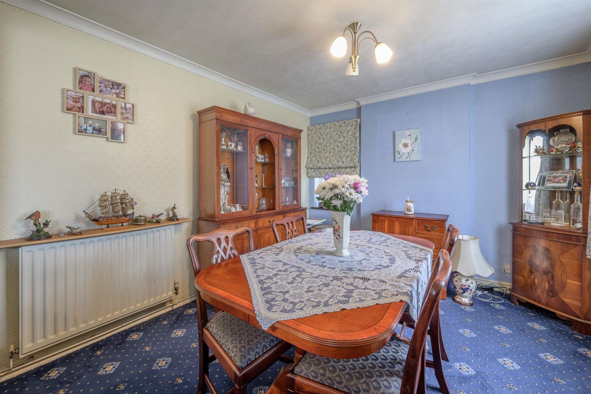 Barn Close, Cradley Heath, B64 7NQ
