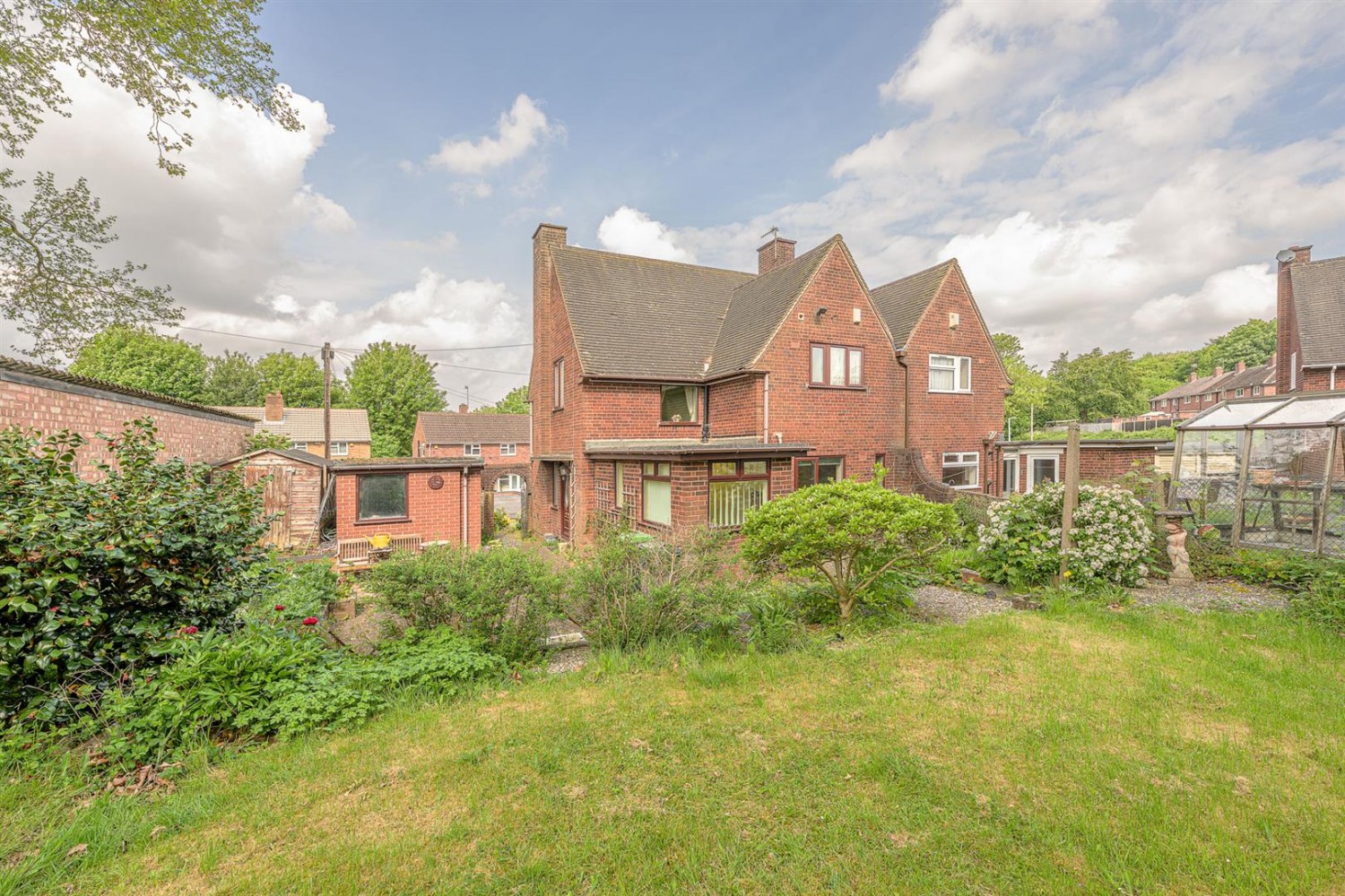 Barn Close, Cradley Heath, B64 7NQ