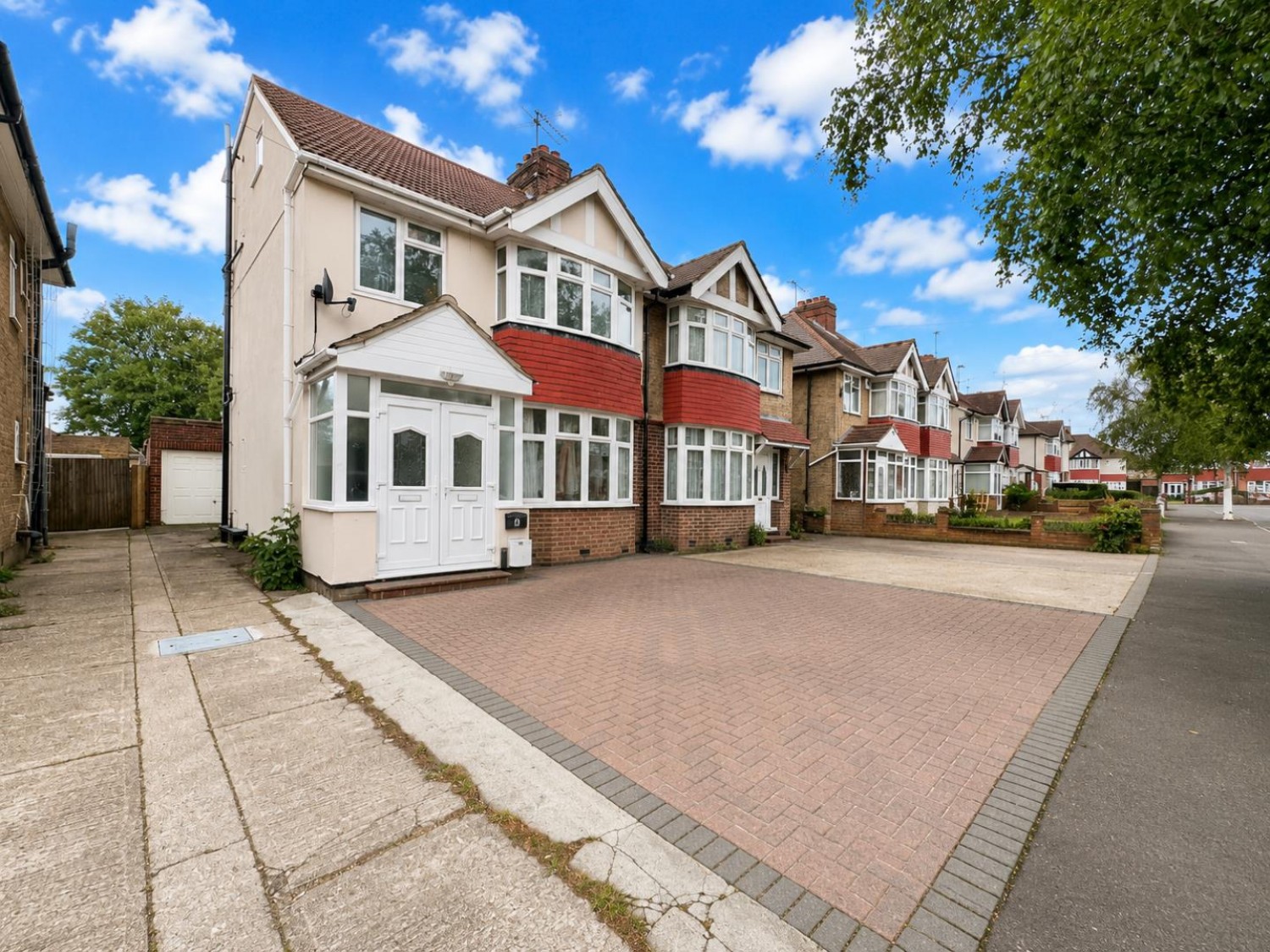 Fairdale Gardens, Hayes
