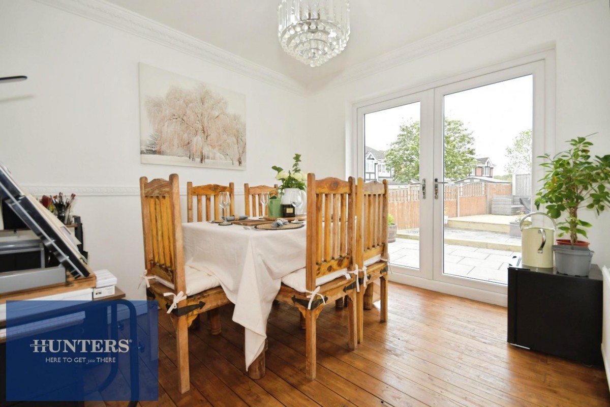 Pond Lane, New Tupton, Chesterfield, S42 6BG