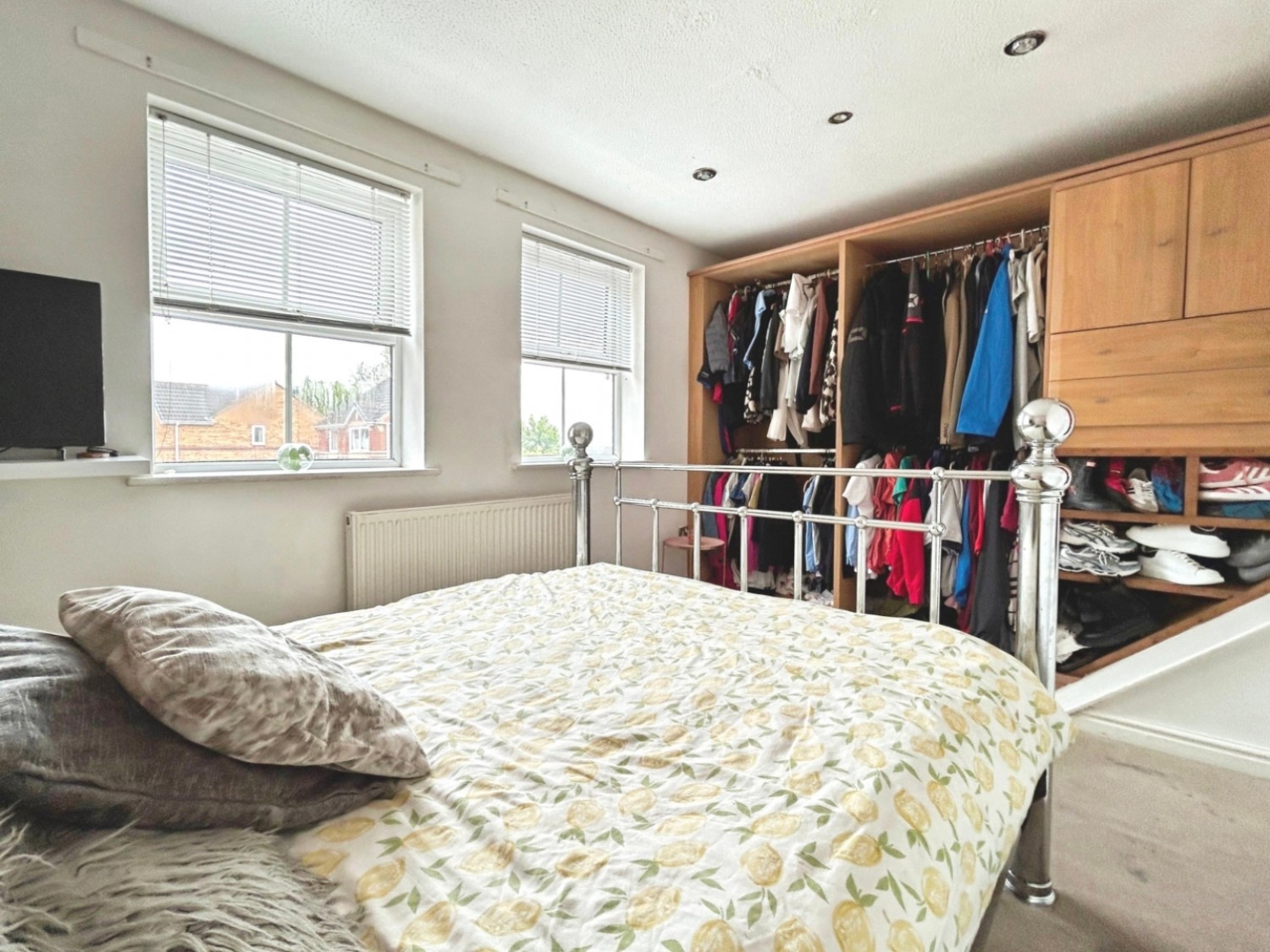 3 bedroom House for sale in Bank End Close, Bolton-Upon-Dearne, Rotherham