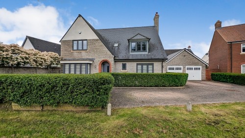Betony Close, Charfield, Wotton-Under-Edge
