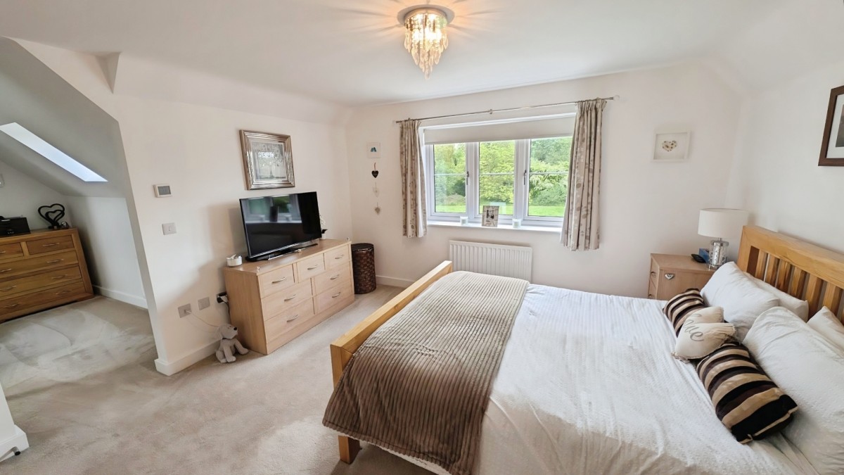 Betony Close, Charfield, Wotton-Under-Edge