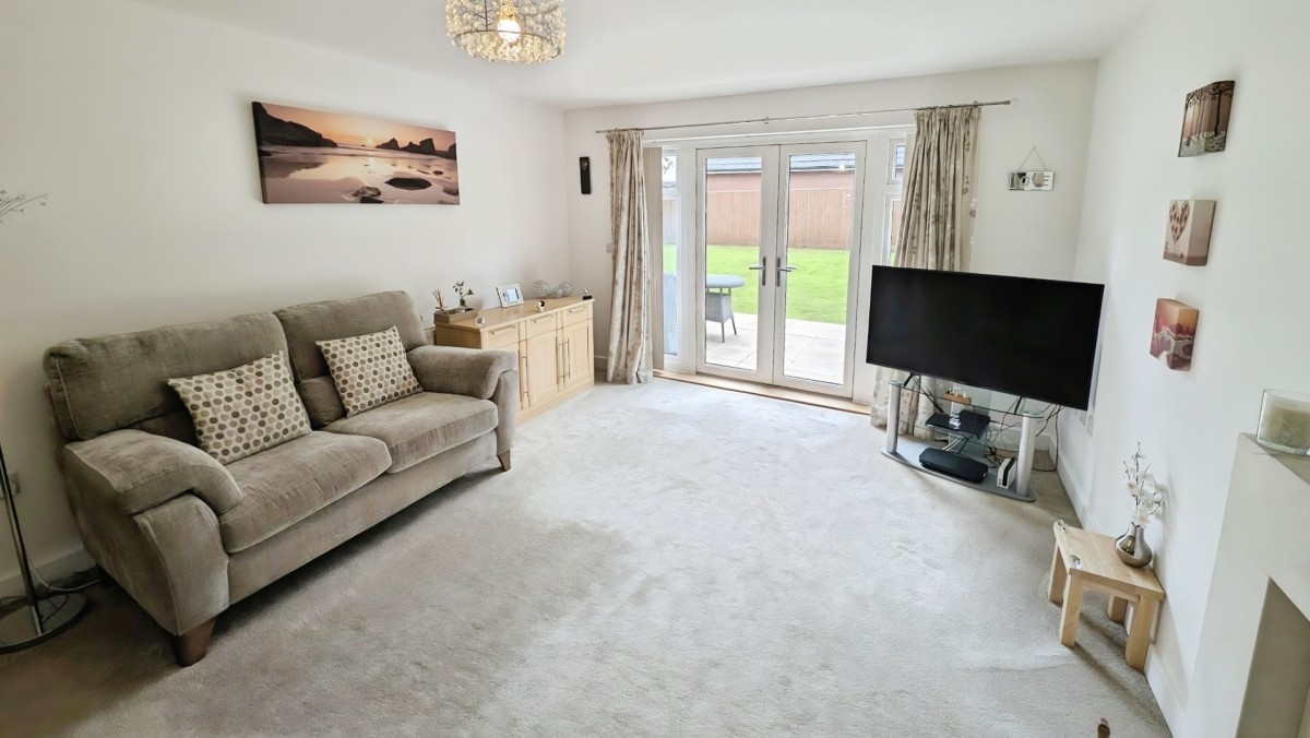 Betony Close, Charfield, Wotton-Under-Edge