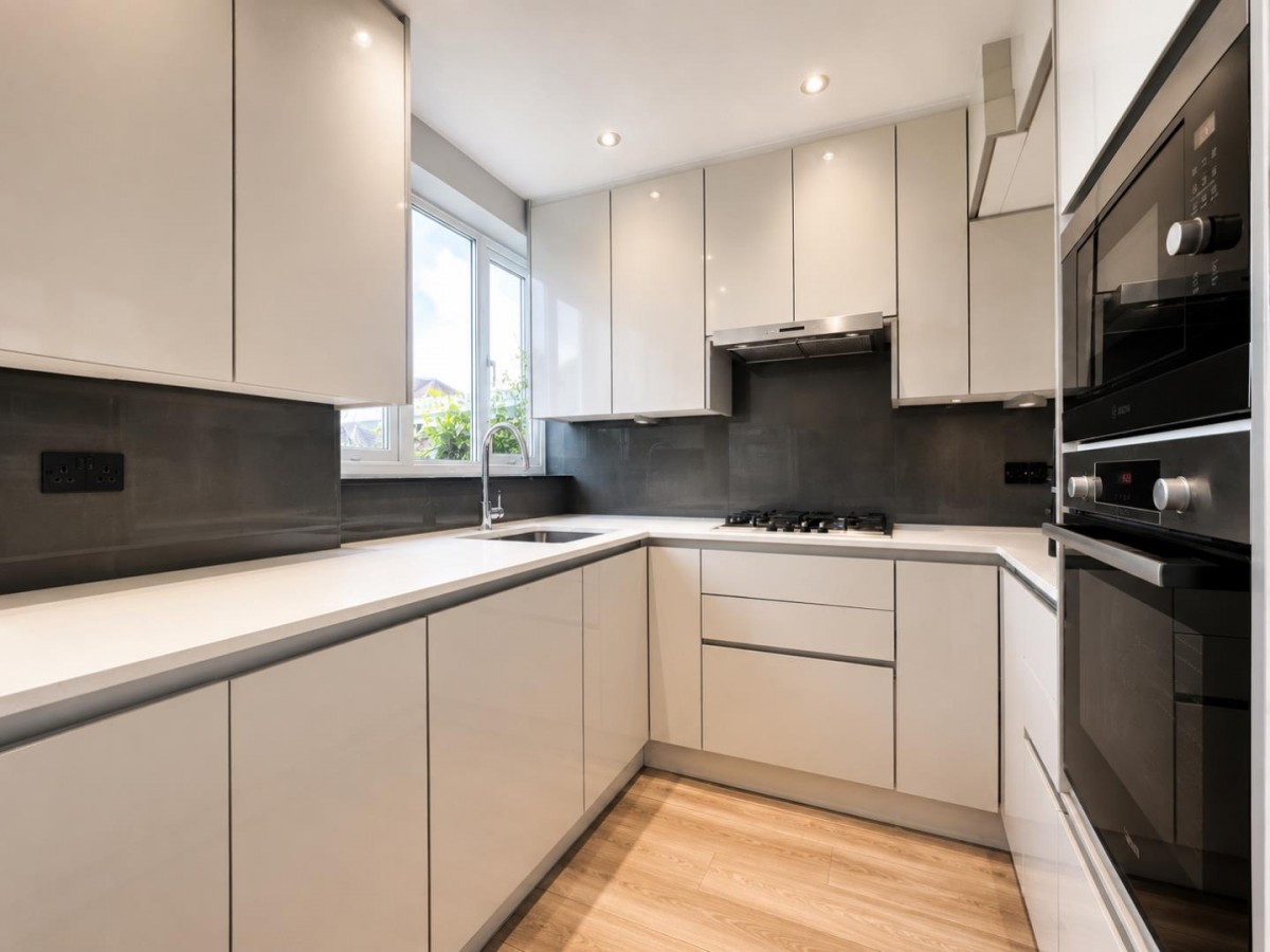 Henley Avenue, Cheam, Sutton