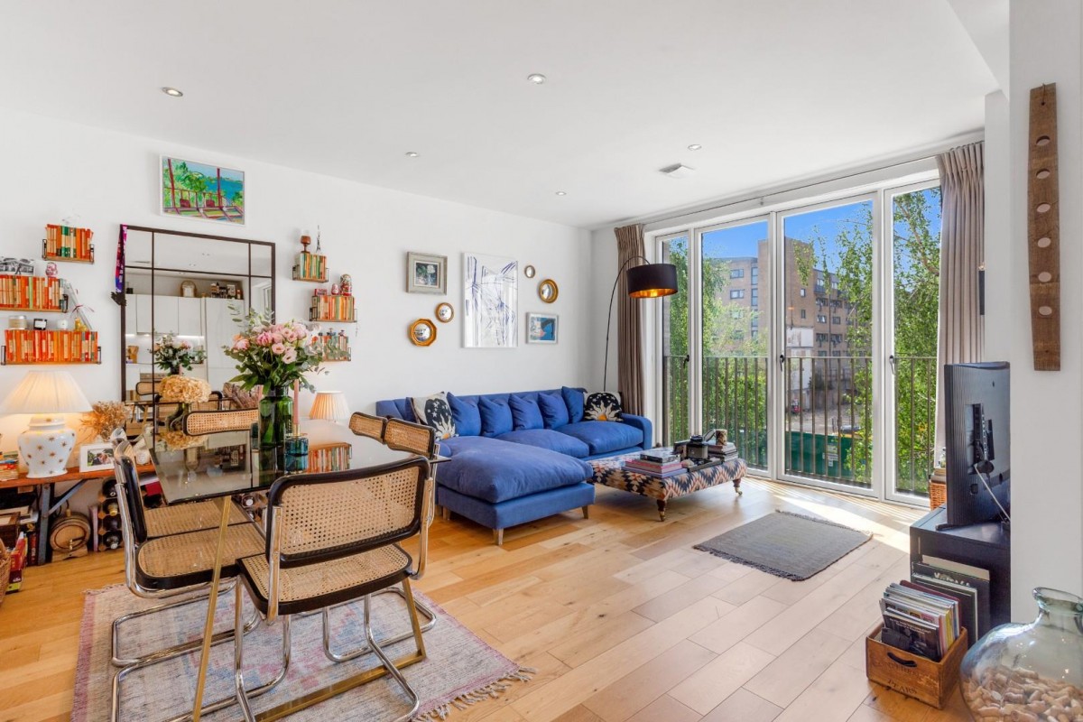 Murrain Road, London, N4