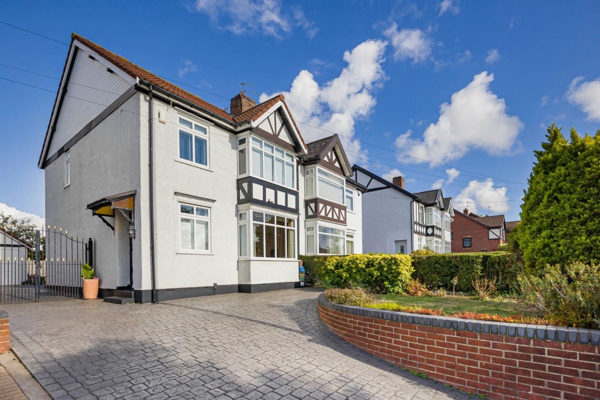 Wells Road, Whitchurch