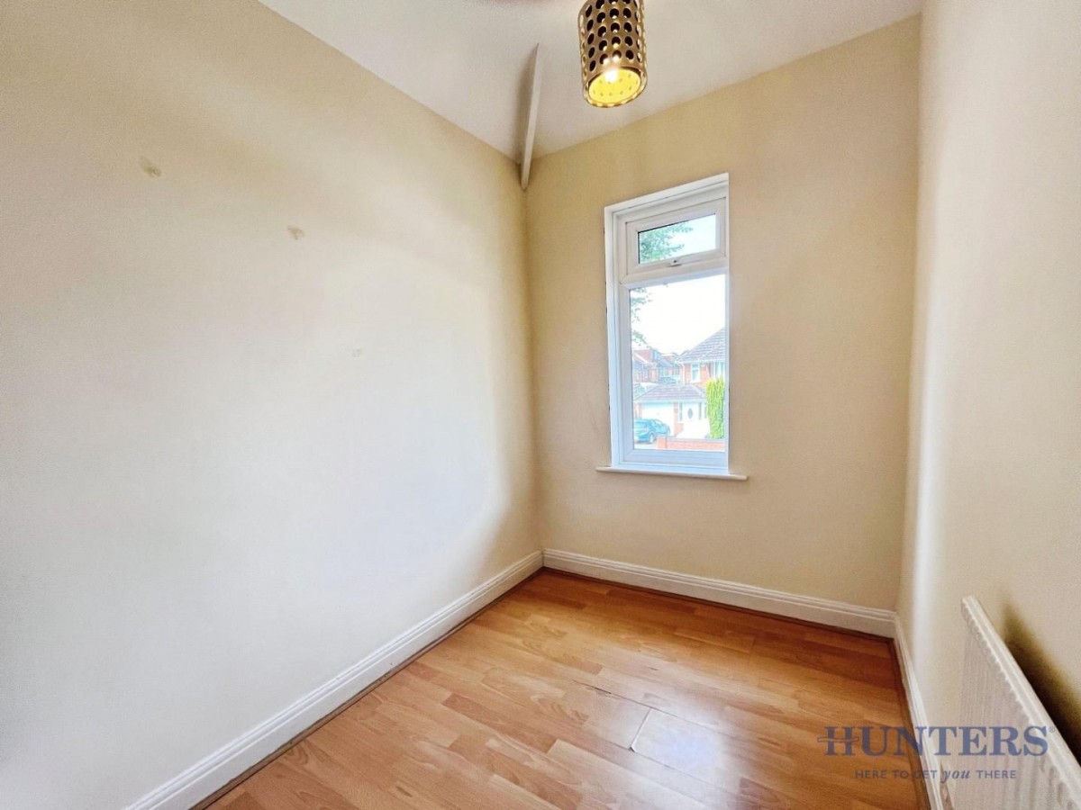 Arnold Road, Shirley, Solihull B90 3JT