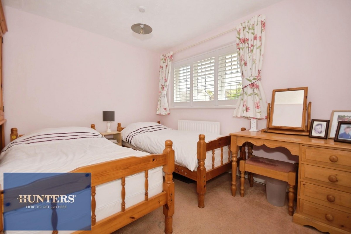 Brushfield Road, Linacre Woods, Chesterfield, S40 4XF