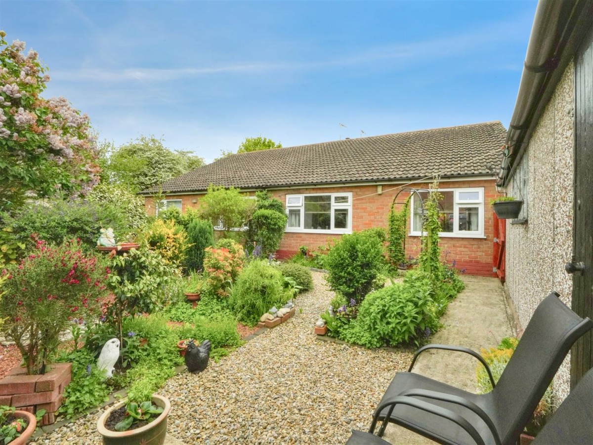 Tollerton Road, Huby, York