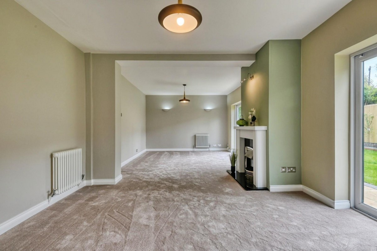 12 The Dell, Tamworth