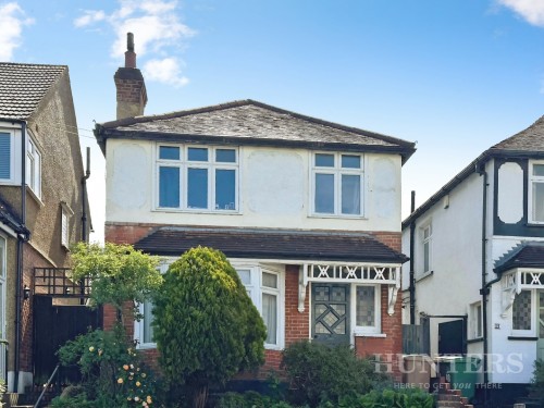 Wallace Crescent, Carshalton