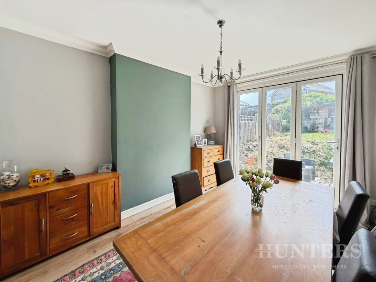 Wallace Crescent, Carshalton