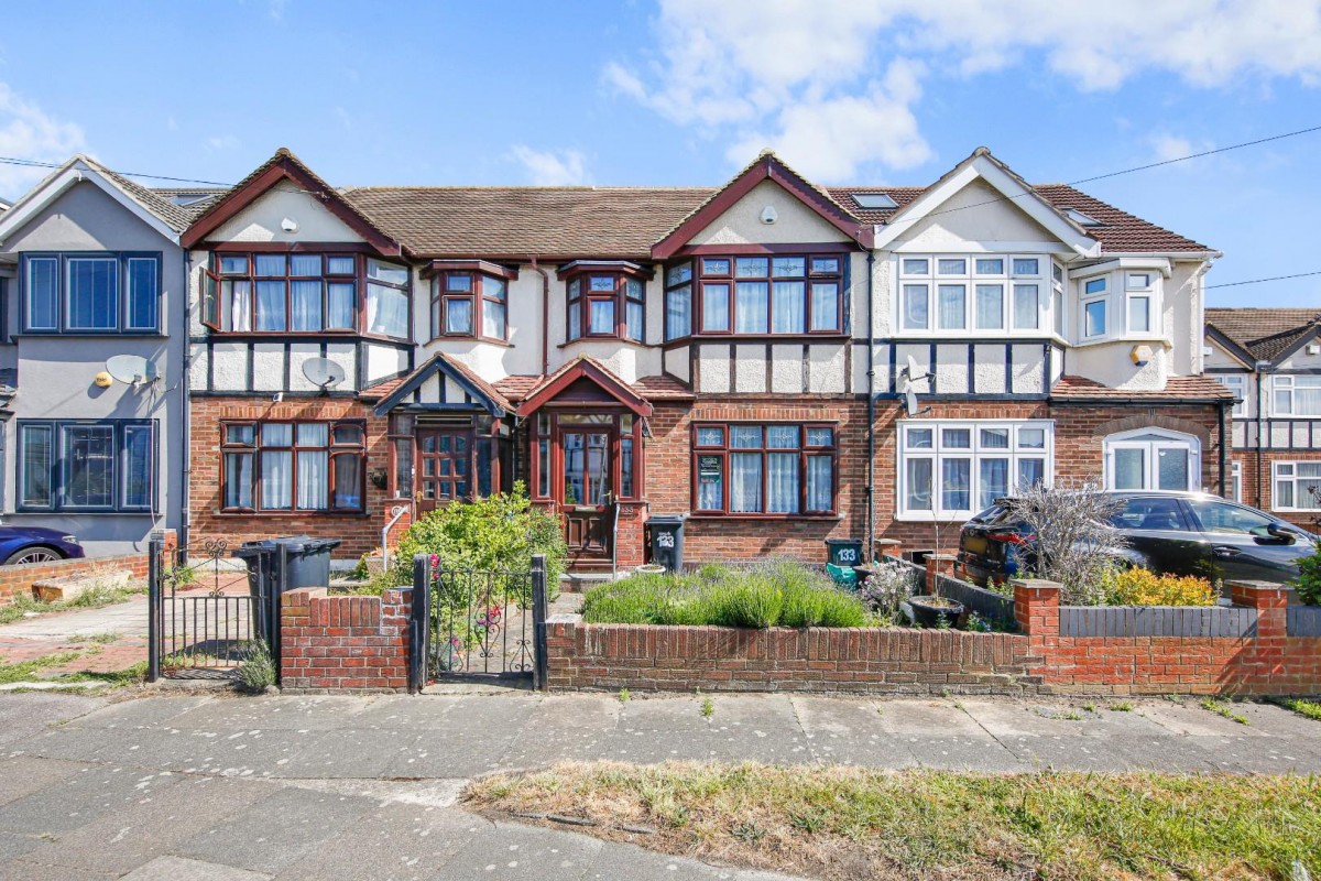 Gresham Drive, Chadwell Heath, RM6