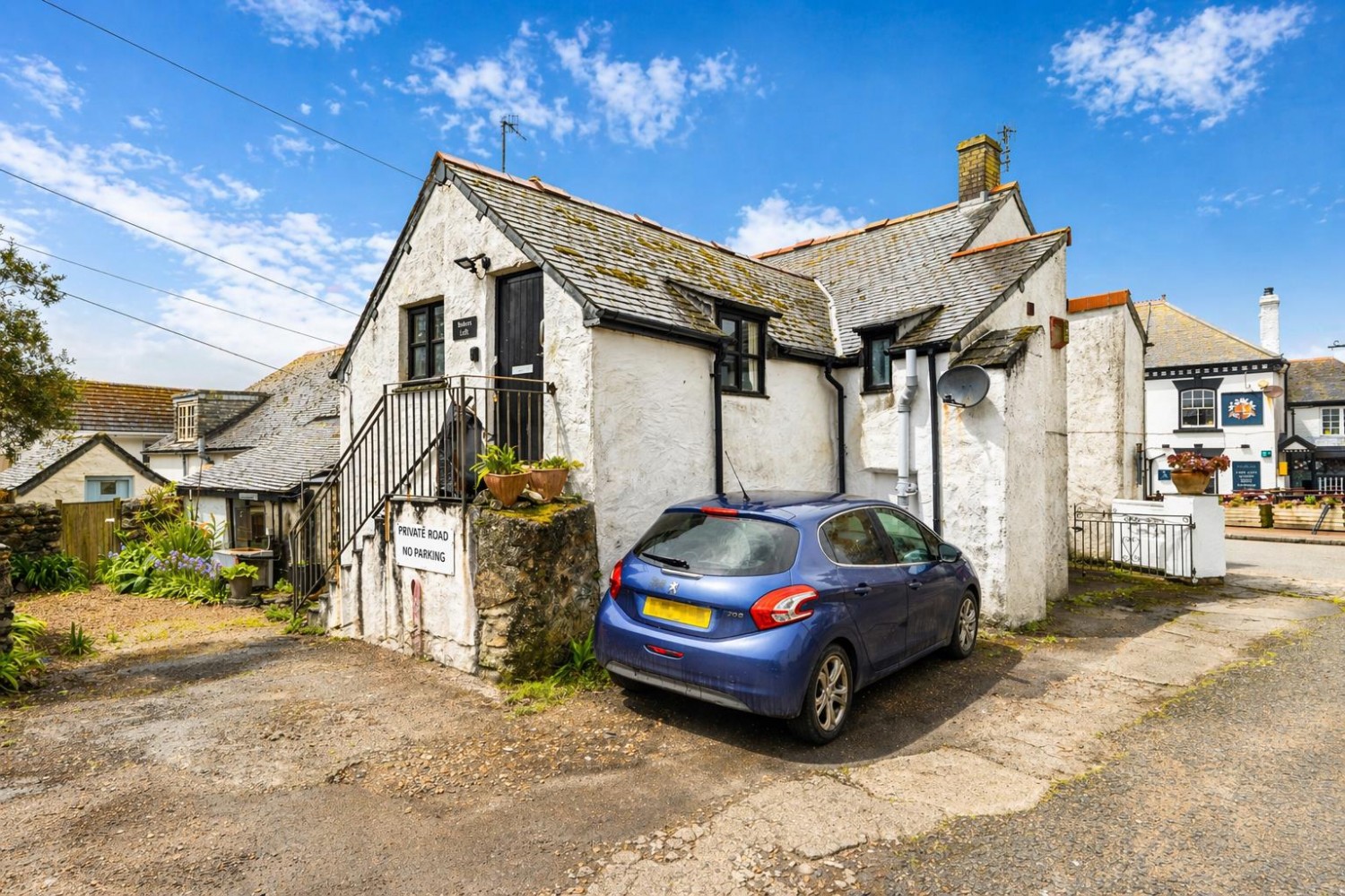 The Square, Marazion