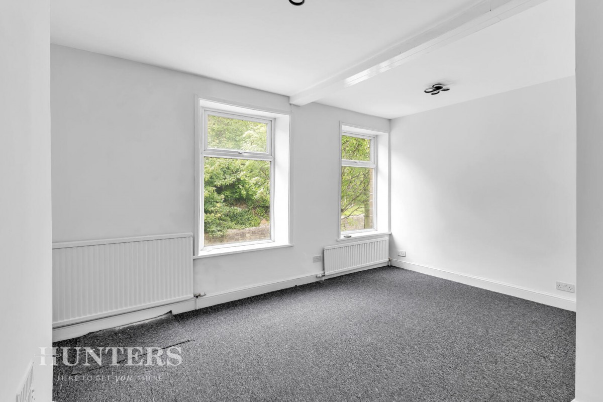 Summit, Littleborough, OL15 9QX