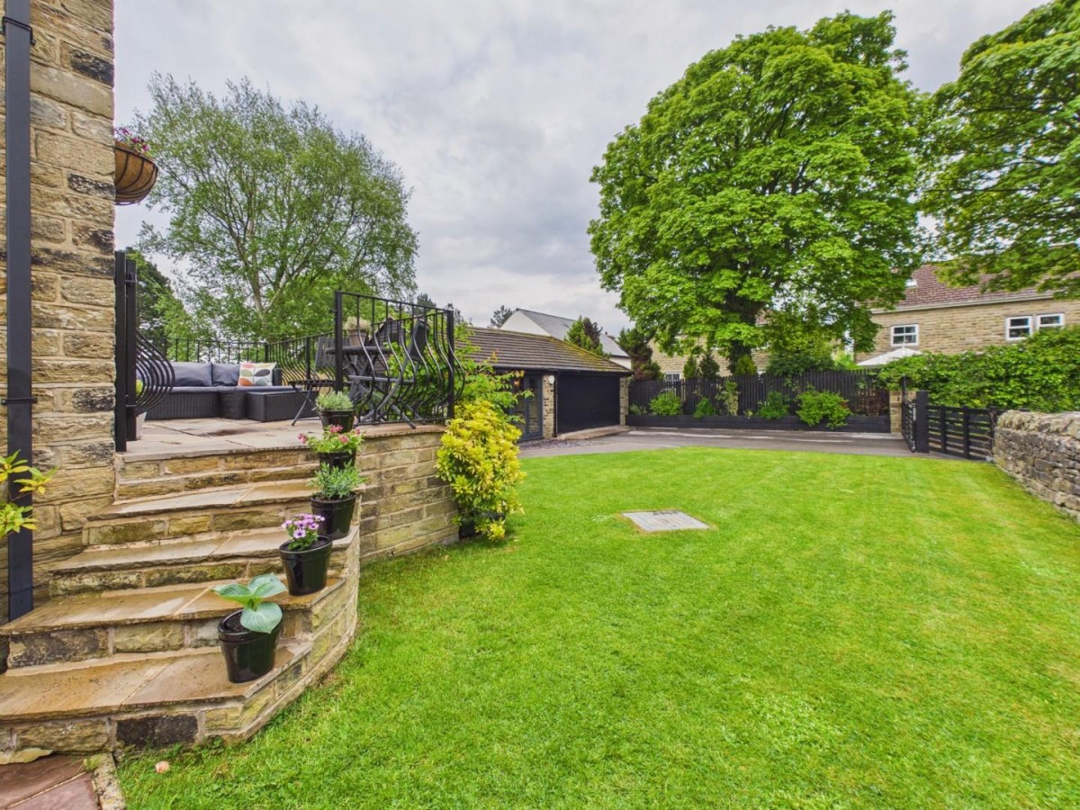 Otley Road, Eldwick