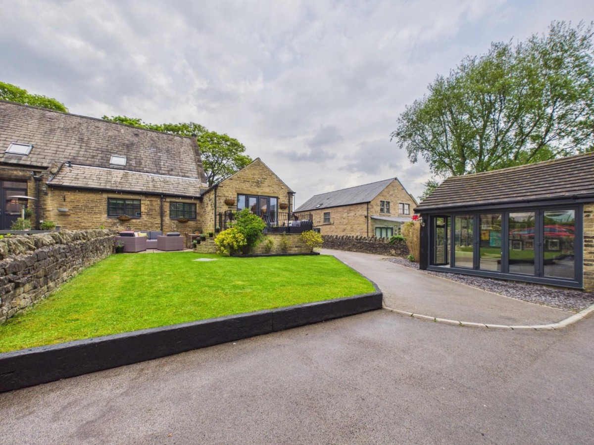 Otley Road, Eldwick