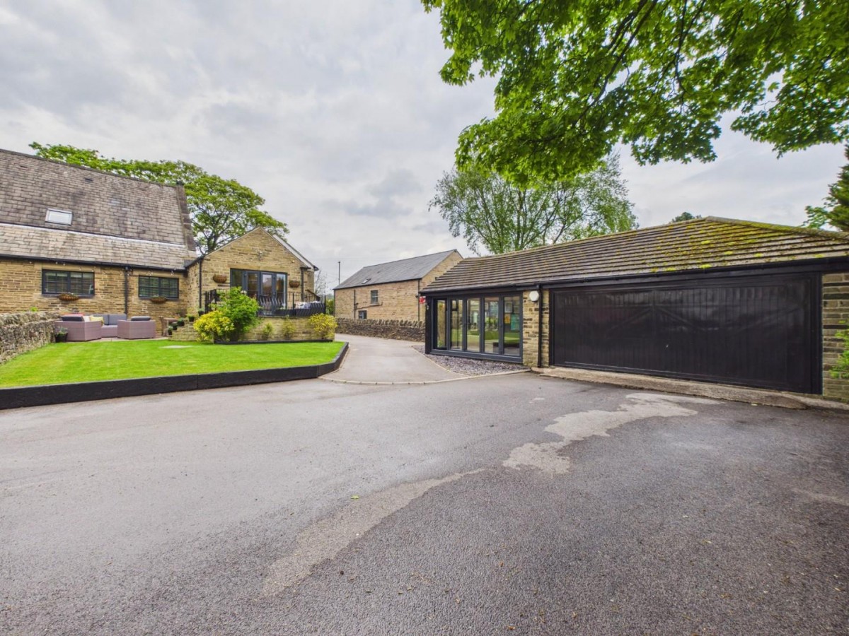 Otley Road, Eldwick