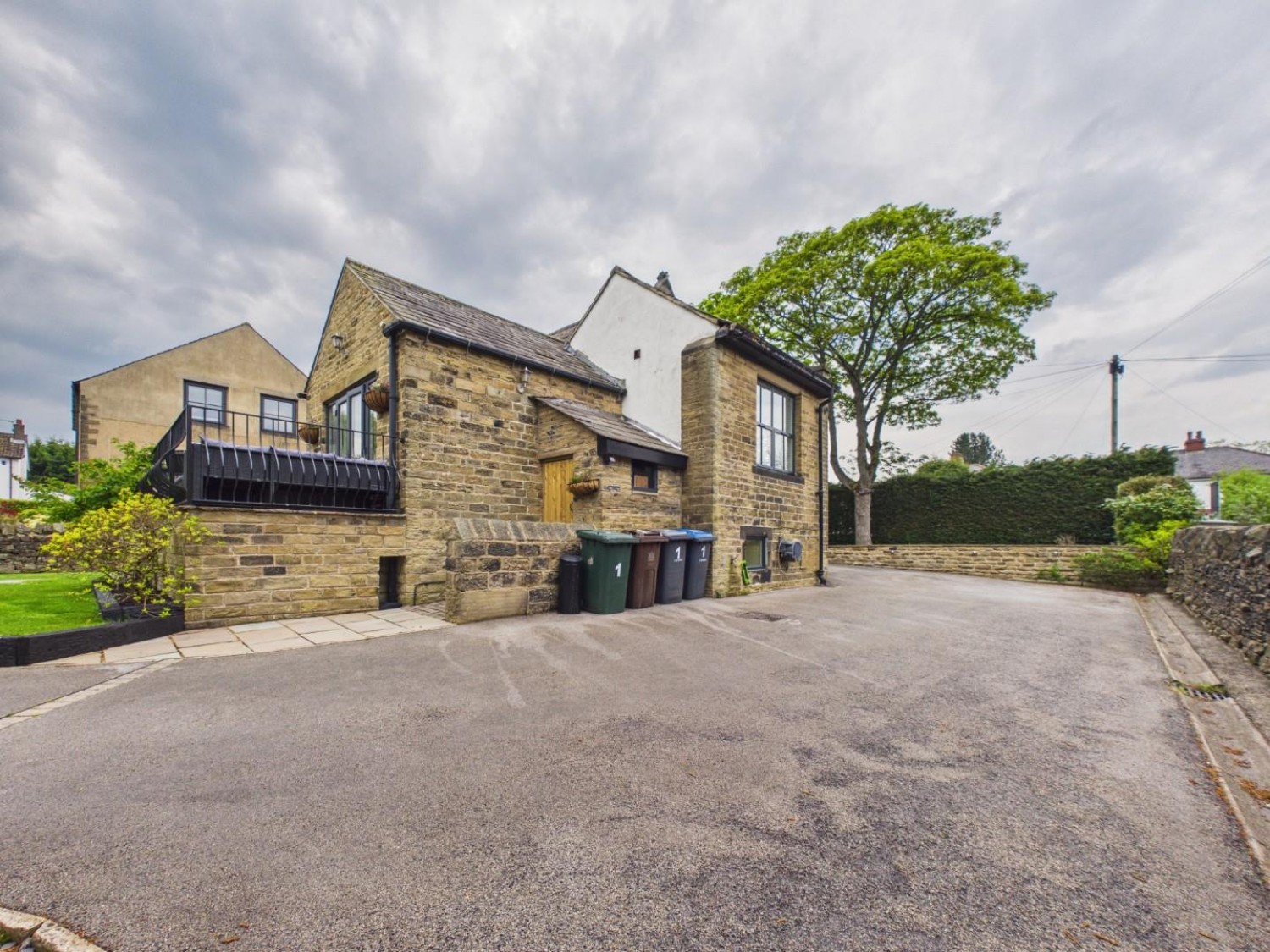 Otley Road, Eldwick