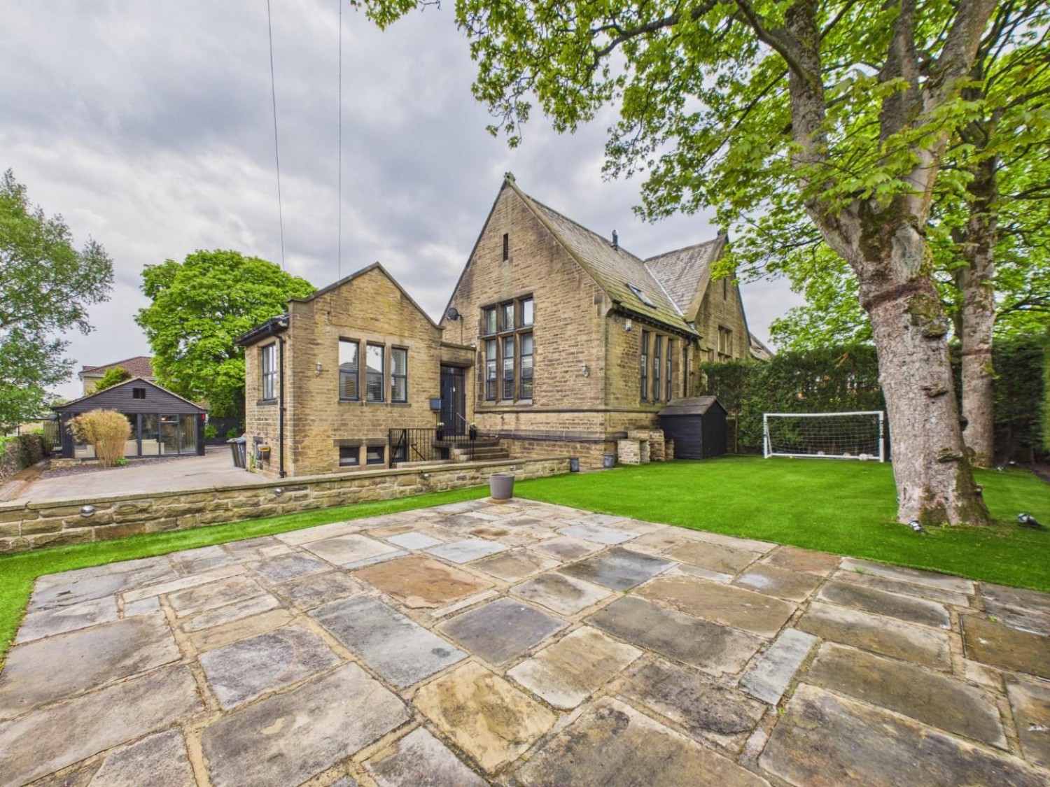 Otley Road, Eldwick
