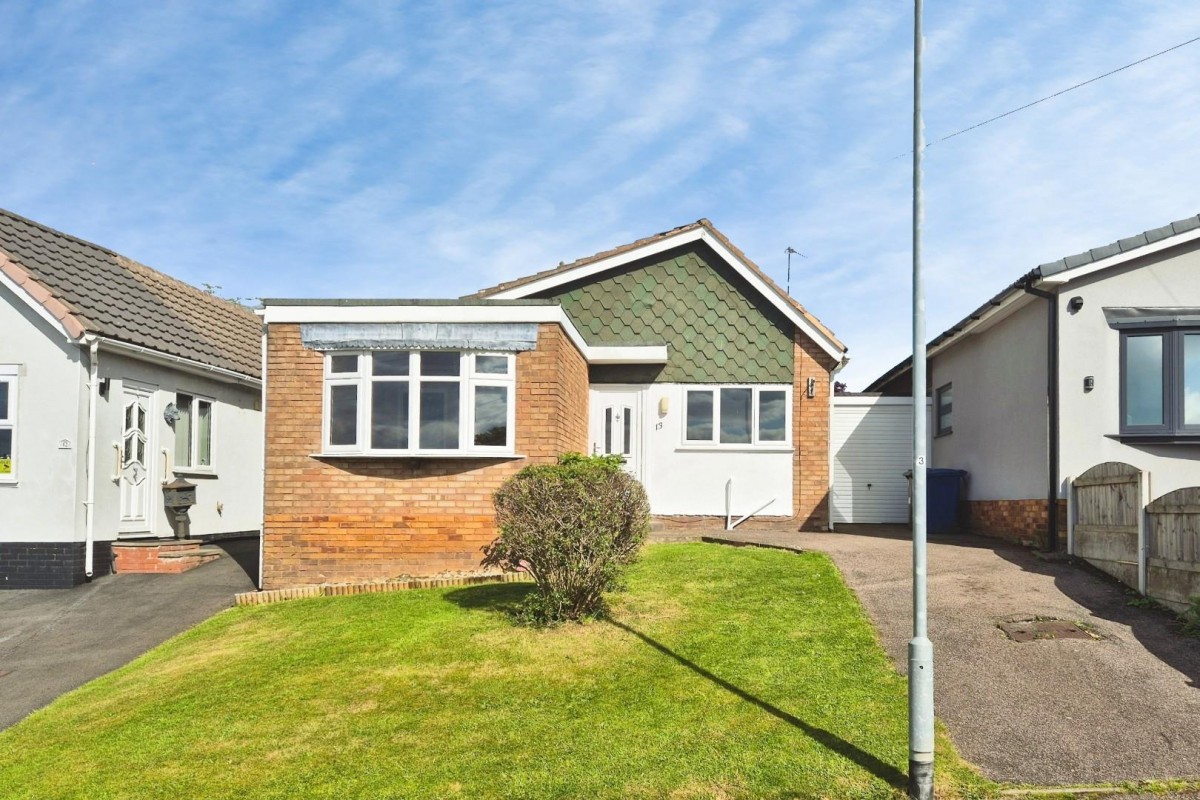 Lambert Drive, Burntwood, WS7 2DR