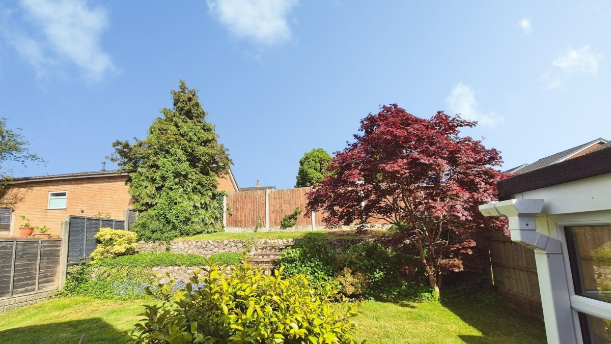 Lambert Drive, Burntwood, WS7 2DR