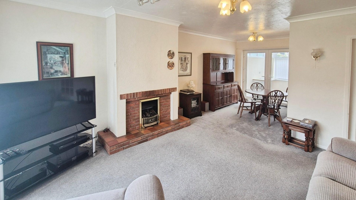 Redwood Drive, Burntwood