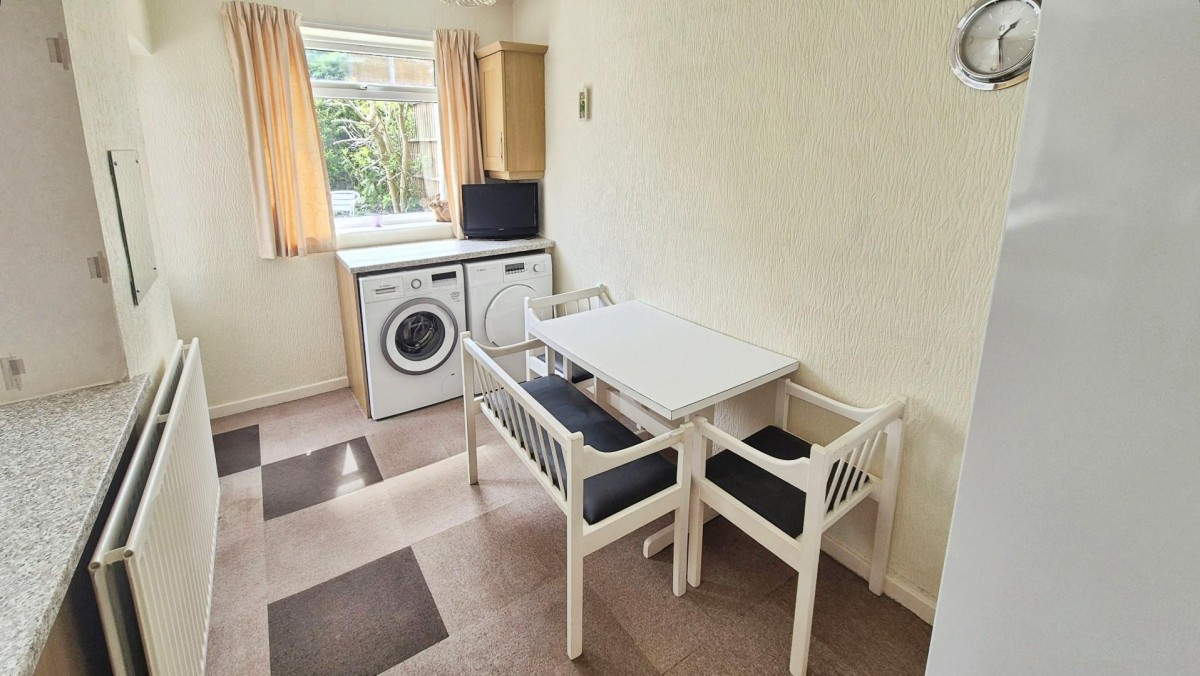 Redwood Drive, Burntwood