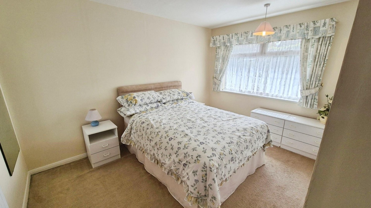Redwood Drive, Burntwood