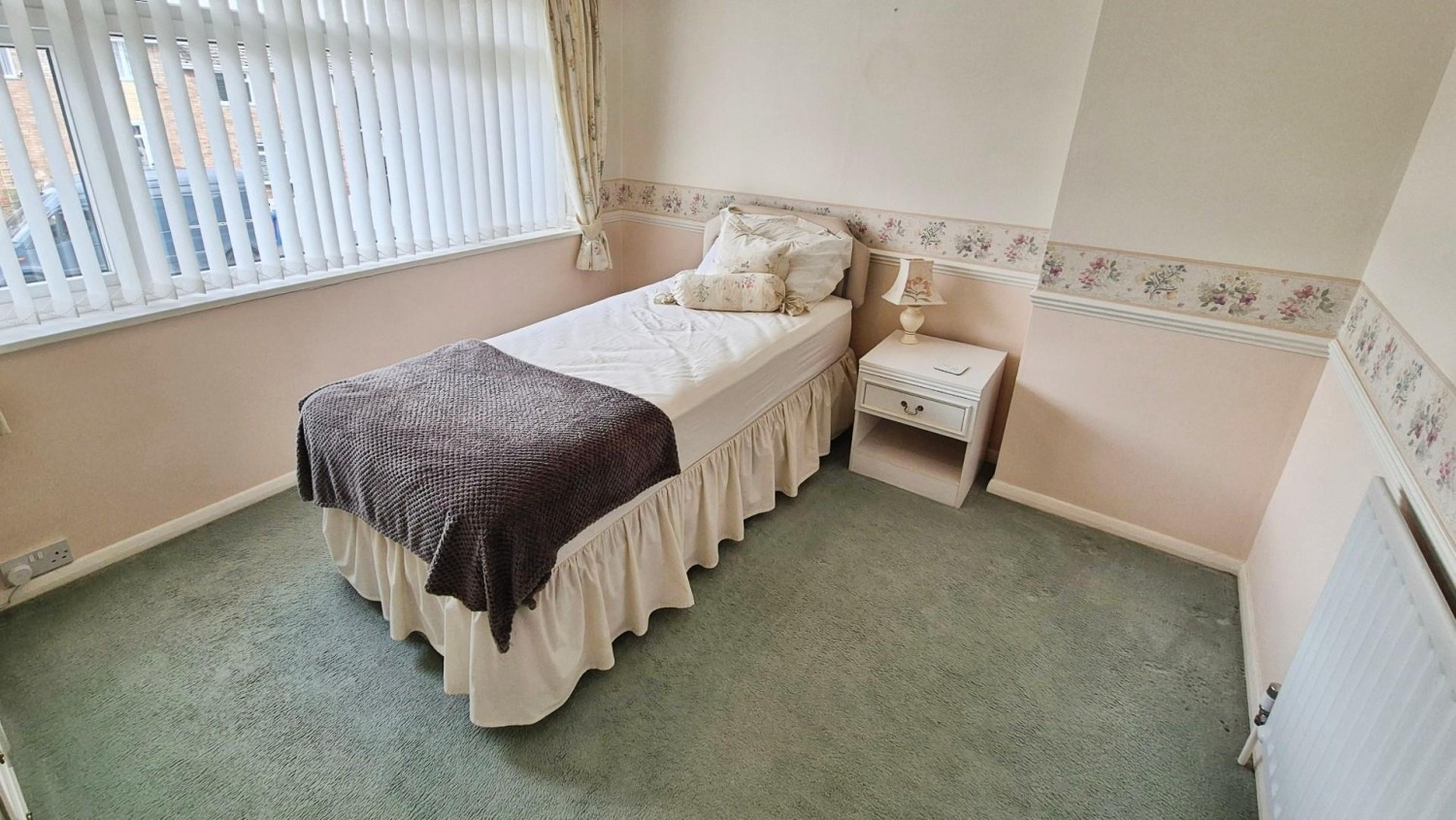 Redwood Drive, Burntwood