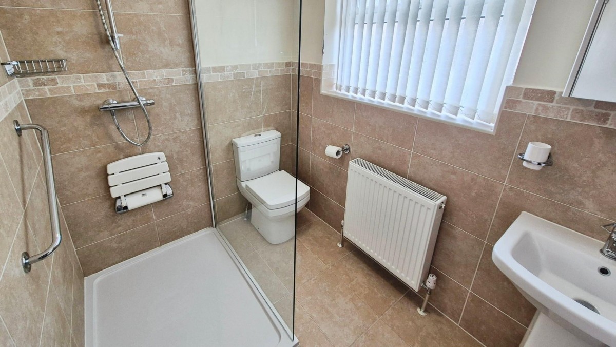 Redwood Drive, Burntwood