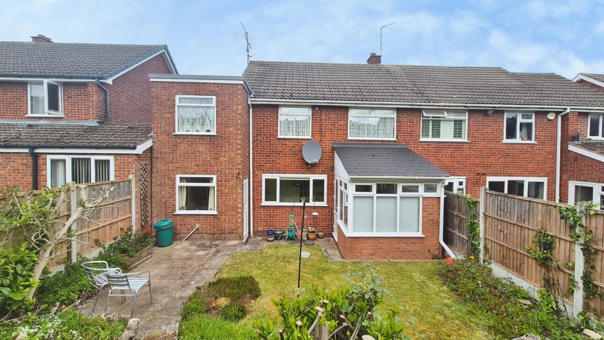 Redwood Drive, Burntwood