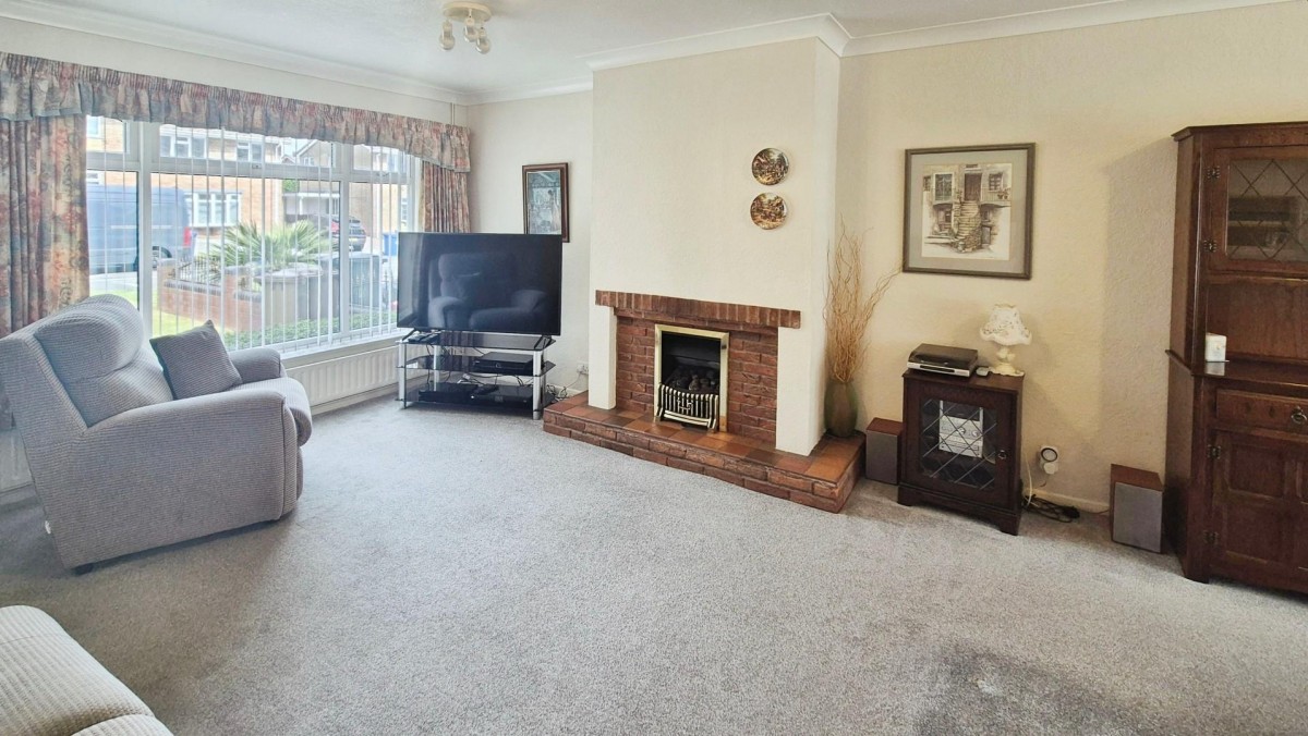 Redwood Drive, Burntwood
