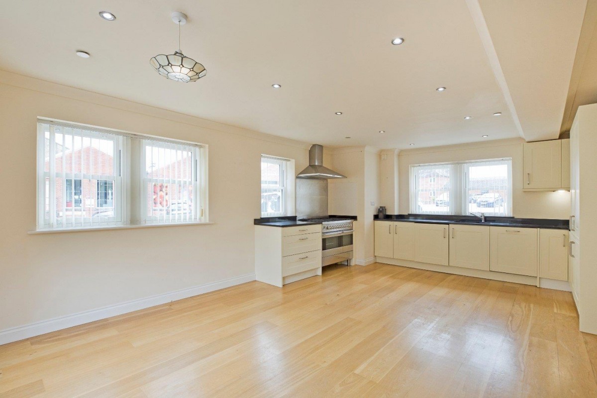 Bolton Bridge Road, Ilkley, LS29