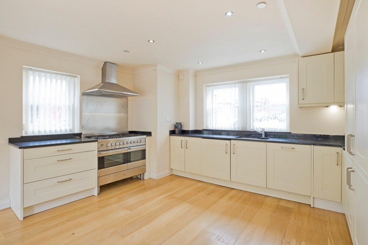 Bolton Bridge Road, Ilkley, LS29