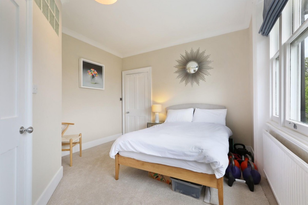 Manor Mount, London