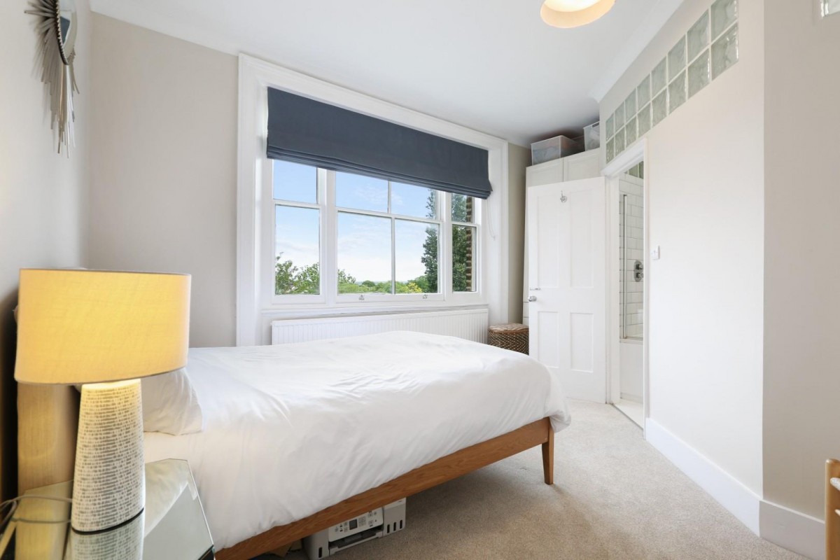 Manor Mount, London