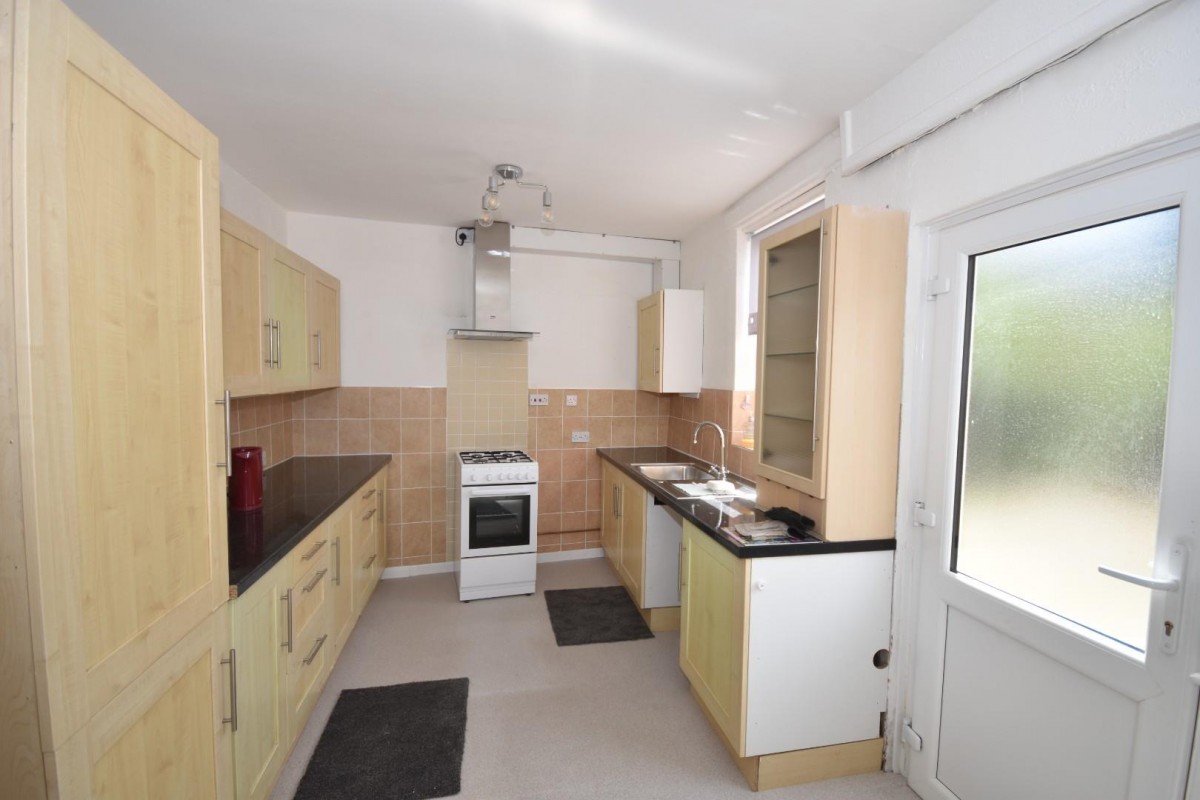 Sheffield Road, Whittington Moor, Chesterfield, S41 8LE