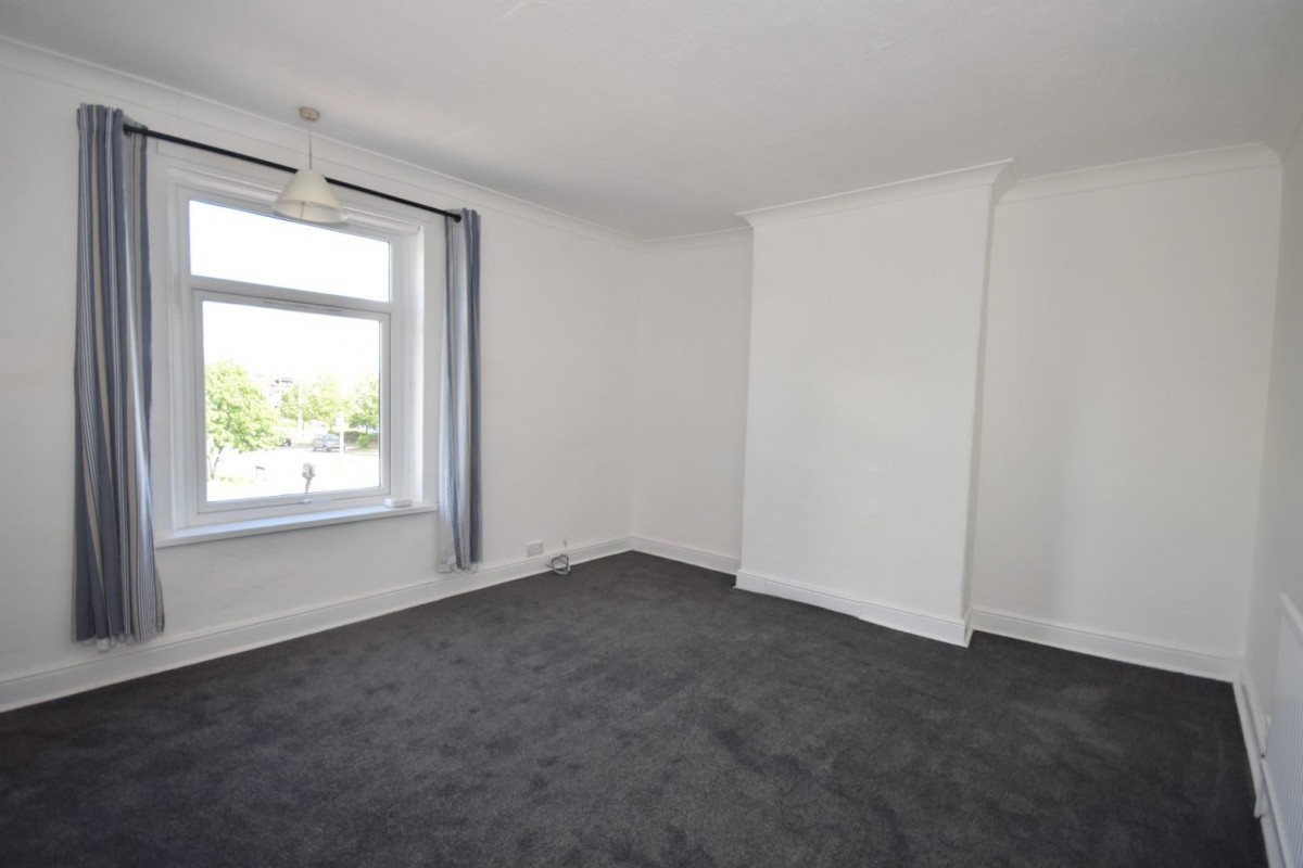 Sheffield Road, Whittington Moor, Chesterfield, S41 8LE