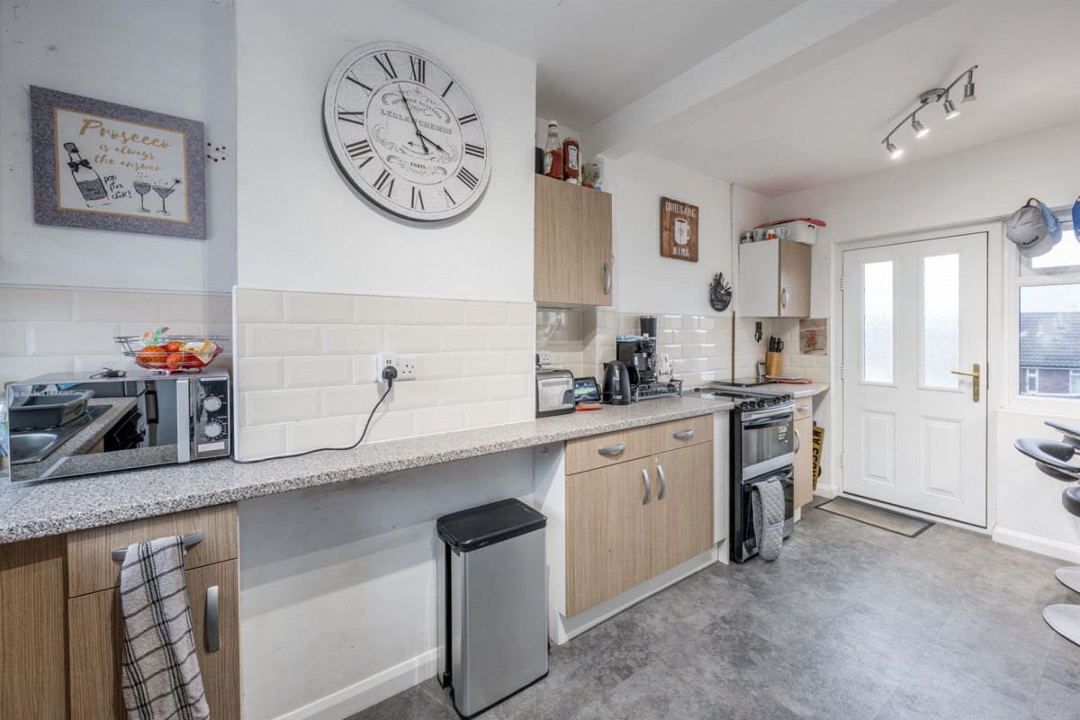 Poplar Road, Kingswinford, DY6 8EU