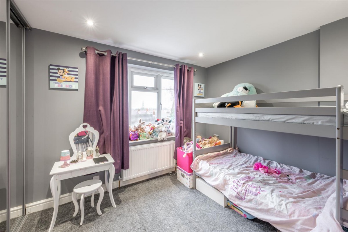 Poplar Road, Kingswinford, DY6 8EU