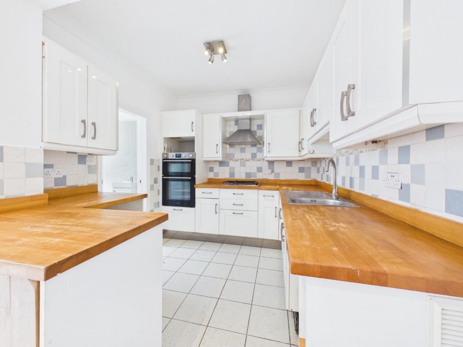 Woodlands Grove, Bingley