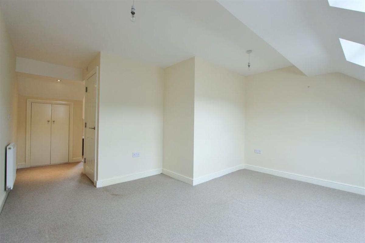 Onslow Road, Sheffield, S11 7AG