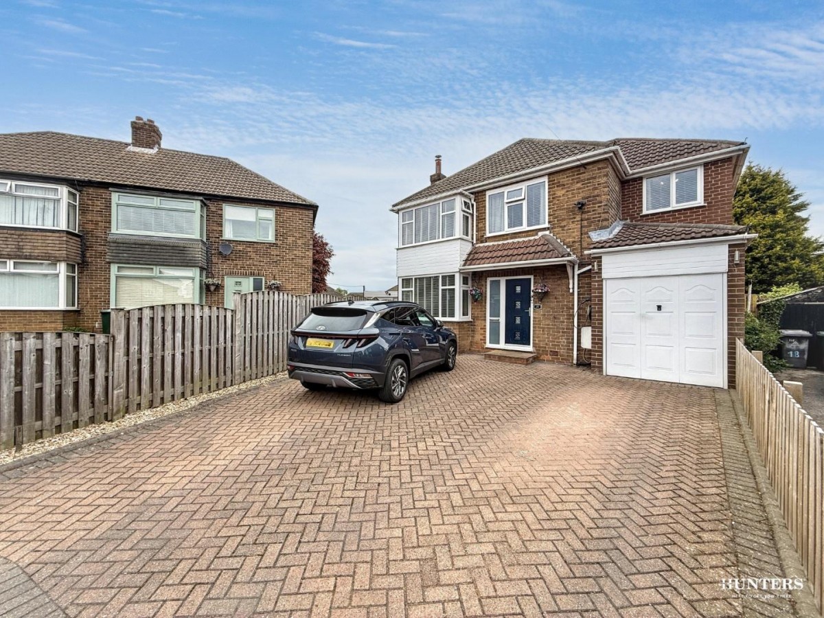 Ullswater Close, Dewsbury