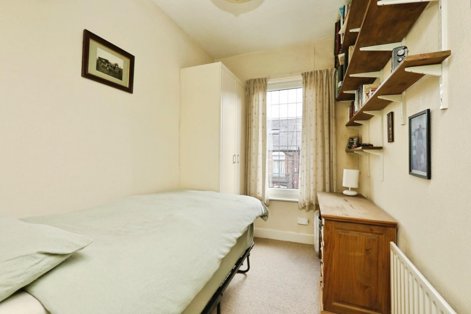 Meersbrook Avenue, Meersbrook, Sheffield, S8 9EB