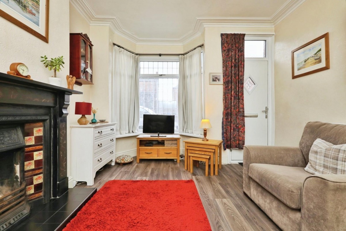 Meersbrook Avenue, Meersbrook, Sheffield, S8 9EB