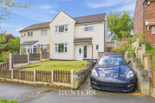 Whalley Road, Middleton M24