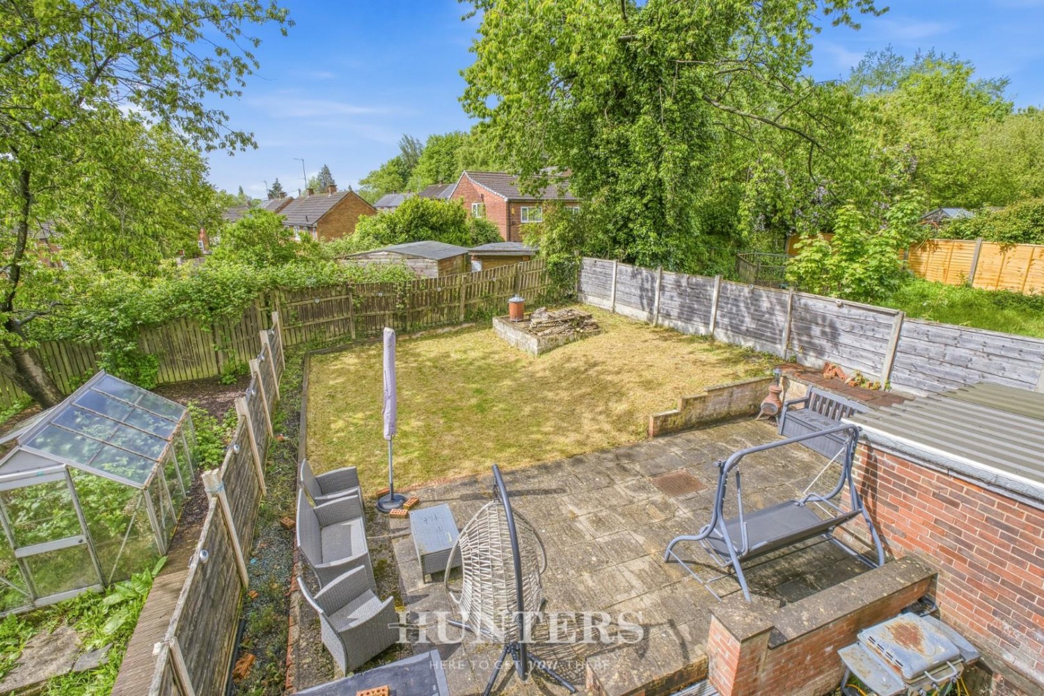 Whalley Road, Middleton M24