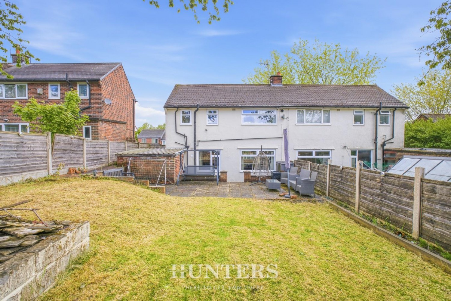 Whalley Road, Middleton M24